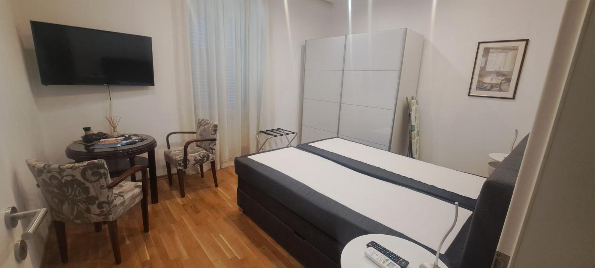 Apartment Kaza In Center, With Terrace, Private Parking, Step To The Sea Opatija Eksteriør billede